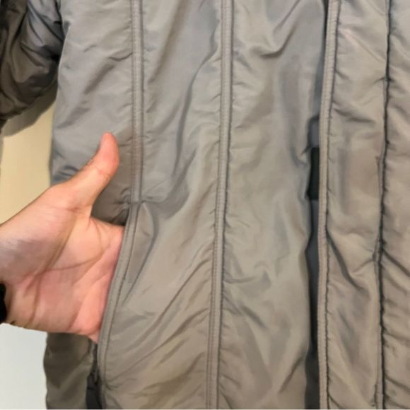 Boy's Jacket - Picture 2 of 10